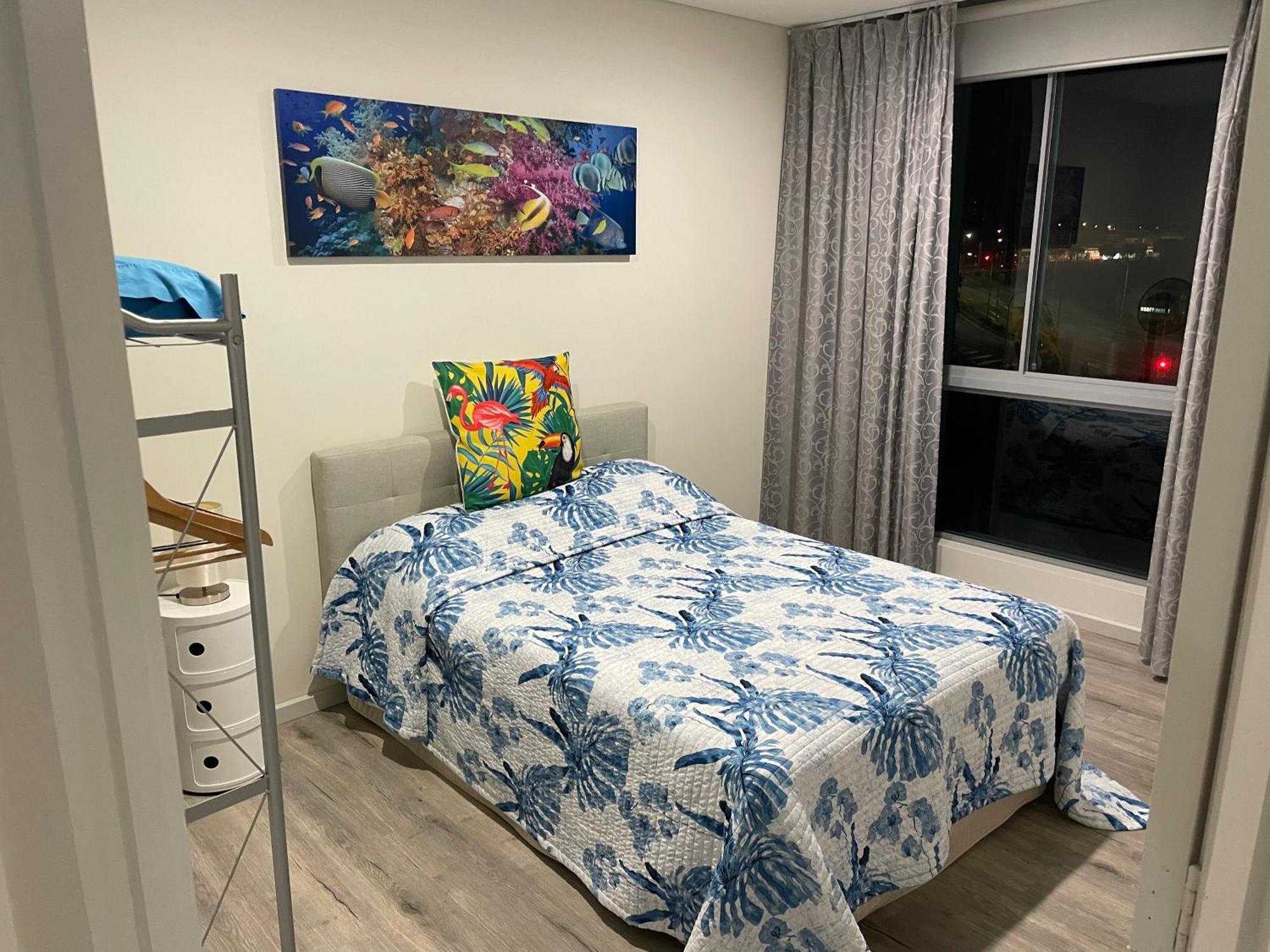 Marina Ocean View At The Shores Gold Coast Exterior foto